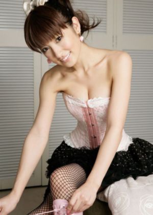 纵横商海之屠龙少年-国产不卡英文版字幕