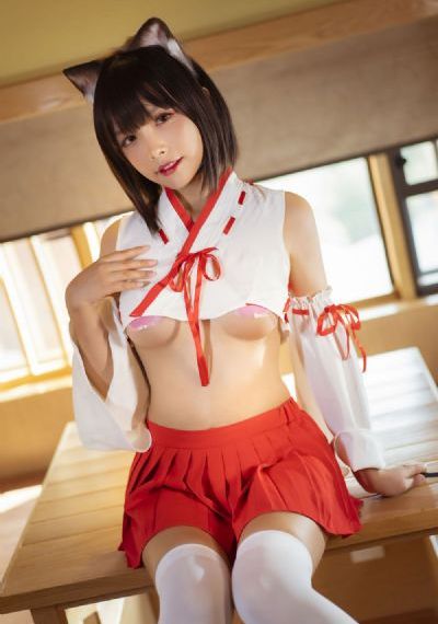 仙女美容院-国语自产琪琪电影网