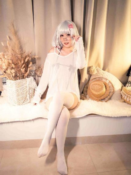 今晚她来了-高清不卡成人直接看