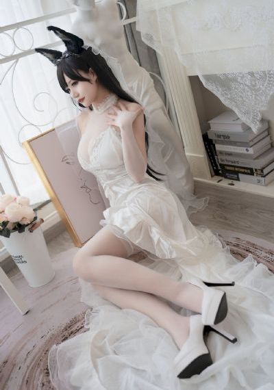 咬痕-中英字幕迅雷电影在线