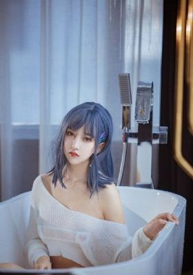 糟糕我被男神包围了-中英字幕手机在线看片