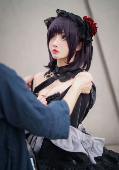 朱古丽叶-迅雷成事在人免费观看