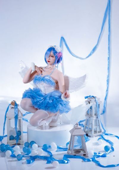 顾少又帅又古怪-中英字幕神马影院在线