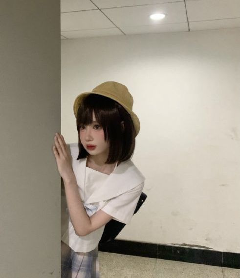 草莓公馆-无水印视频全集