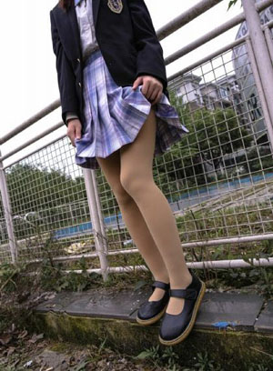 夺钻狙击-经典日韩成人在线