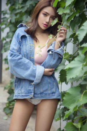 黑洞表面【影视解说】-最近手机在线视频观看