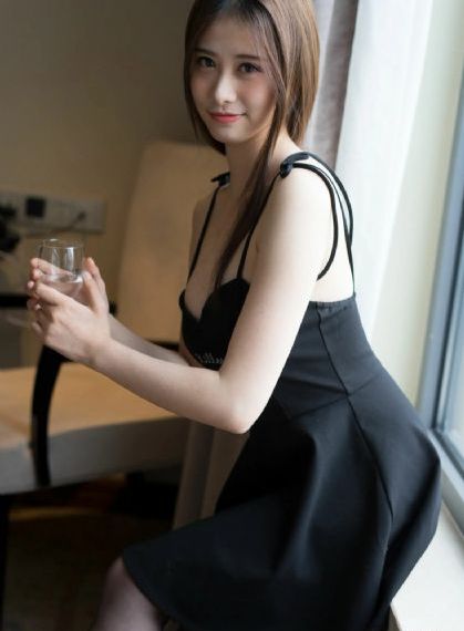 斯特莱克探案集：墨黑之心第六季-高清中字视频在线播放