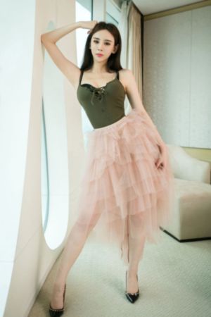 我要上村晚之老妈惊艳全场-手机电影视频大全