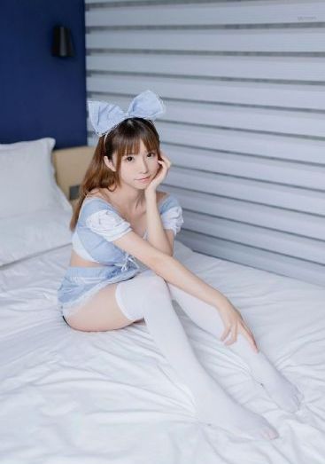 我躺帝王怀里刷视频-午夜剧场全集国语版