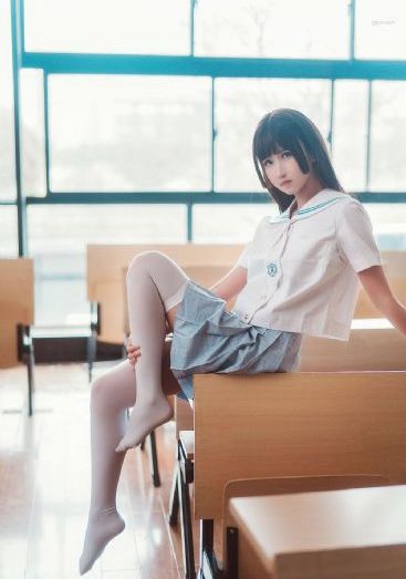 多米娜第一季-最新全集免费播放