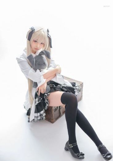 羽毛耳环-预告无删减在线播放