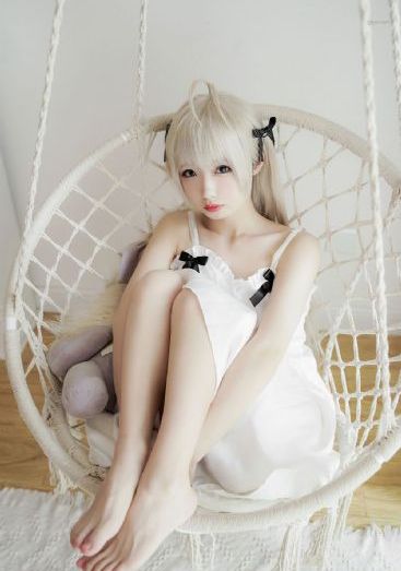 欢快的鬼魂【影视解说】-人人影视高清免费观看