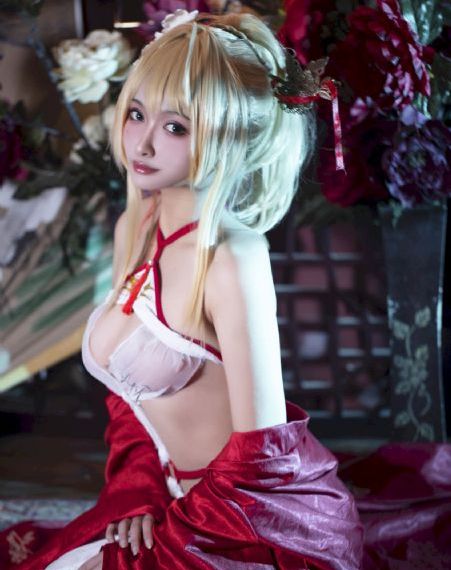 清冷嫂嫂要离婚冷面教官红了眼-高清影视国语版中文版