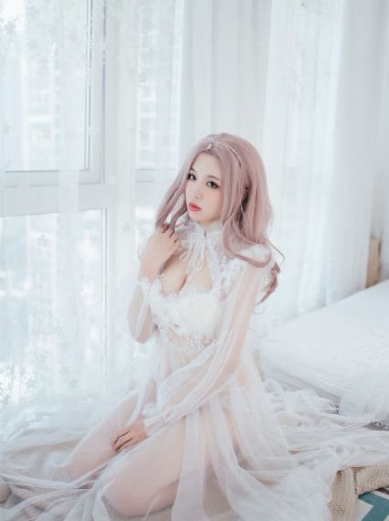 毒舌上司校花妹-琪琪电影国语版中文版