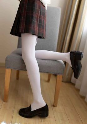 不做养女三个哥哥蓄谋宠-快播超清在线观看