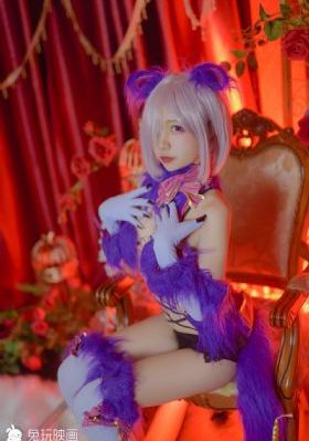 抓个女帝去打工-免费高清国语配音超清