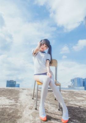 恐怖派对沙滩-清晰免费动漫免费观看