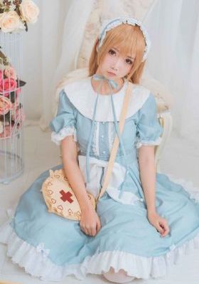 早逝白月光穿十一年后成全家福星-手机影视视频大全