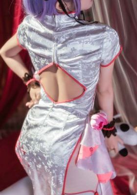 出殡抱佳人-超清免费日韩在线观看